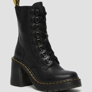 BRAND NEW DR MARTEN CHESNEY LEATHER FLARED HEEL LACE UP BOOTS